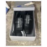 Restoration Men's Slip On Shoes Sz 9 in box