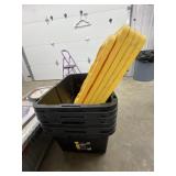 6 - Plastic Totes w/5 Lids