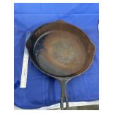 Cast Iron Skillet 13"