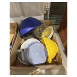 Vintage Tupperware - Porcelain Bowls & More