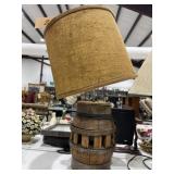 Wagon Wheel Hub Table Lamp w/Shade