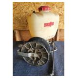 Back Pack Sprayer / Reel