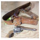 Denix Replica Revolver in Holster