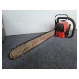 Shindaiwa Chainsaw w/ Oregon Blade