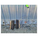 Distance Roller/ 2- Broom Brushes