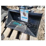 24" Toothless Bucket