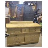 7 Drawer Dresser w/ Mirror