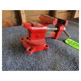 Red Vise