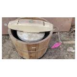 Vintage Dixie Belle Ice Cream Maker