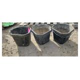 3 Rubber Feed Buckets