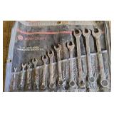 NAPA Roll Up Wrench Set