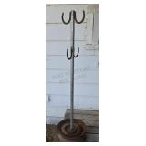 Horseshoe Hat Rack