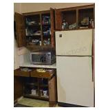 Contents of Upper and Lower Cabinets