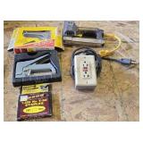 Staplers/ Staples/ Outlet