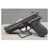 * Sig Sauer P220 45Auto Pistol in Box * Sig Sauer P220 45Auto Pistol in Box