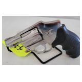 * Smith & Wesson Model 640 38spec Revolver * Smith & Wesson Model 640 38spec Revolver