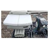 Outdoor Plastic Sink/ Hose Reel