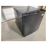 Magic Chef Mini Fridge