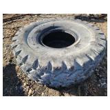 Titan 23.5R25  E-3/L-3 Tire
