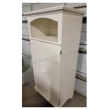 White Wood Cabinet