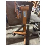 Pit Bull Engine Stand