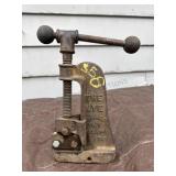 Nye Tool Work Bench and Post Pipe Vise