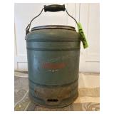 Vintage Poloron Woodland Jug - Hot Point