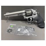 * Smith & Wesson 929 9mm Revolver