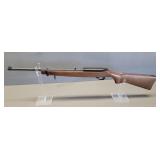 * Ruger 10/22 22LR Rifle & Extra Magazine