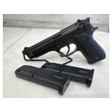 * Beretta M9 9mm Pistol 2-mags & Hardside Case