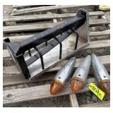 Semi Truck Chain Hanger & Clearance Lights