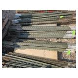 25 - T-Posts
