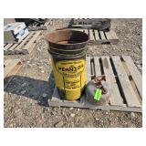 Pennzoil Can & Vintage Gas Can