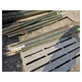 20 - T-Posts