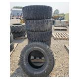 Set of 6-- Discoverer BY Cooper LT315/70R17