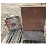 Livestock Water Tank / Metal Pig Feeder