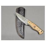 Damascus Knife w/ Leather Sheath