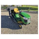 John Deere Riding Lawn Mower D110