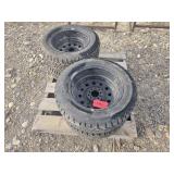 Set of Studded Snow Tires P215/60R16 Radial ST/2