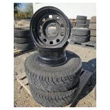 2 - 6 Lug 31/10.50-15 LT Tires