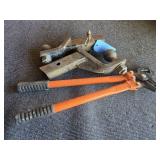 Snow Chain Tool/Two Hitches