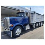 2004 Peterbilt Q/A Dump Truck