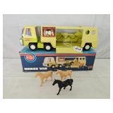 Buddy L Horse Van w/3 Horses