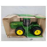 JD 8760 4-Wheel Drive Tractor w/Cab