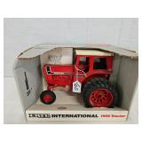 International 1566 w/Cab and Duals