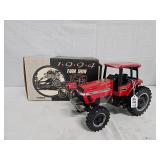 Case IH 7240 Magnum w/Cab, 1994 Farm Show