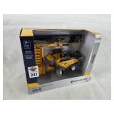 New Holland CR8.90 Combine