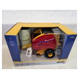 New Holland Roll-Belt 560 Round Baler