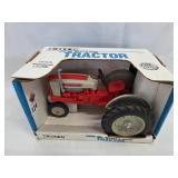 Ford 981 Select-o-speed Tractor