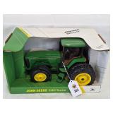 JD 8400 Tractor w/Cab-Duals